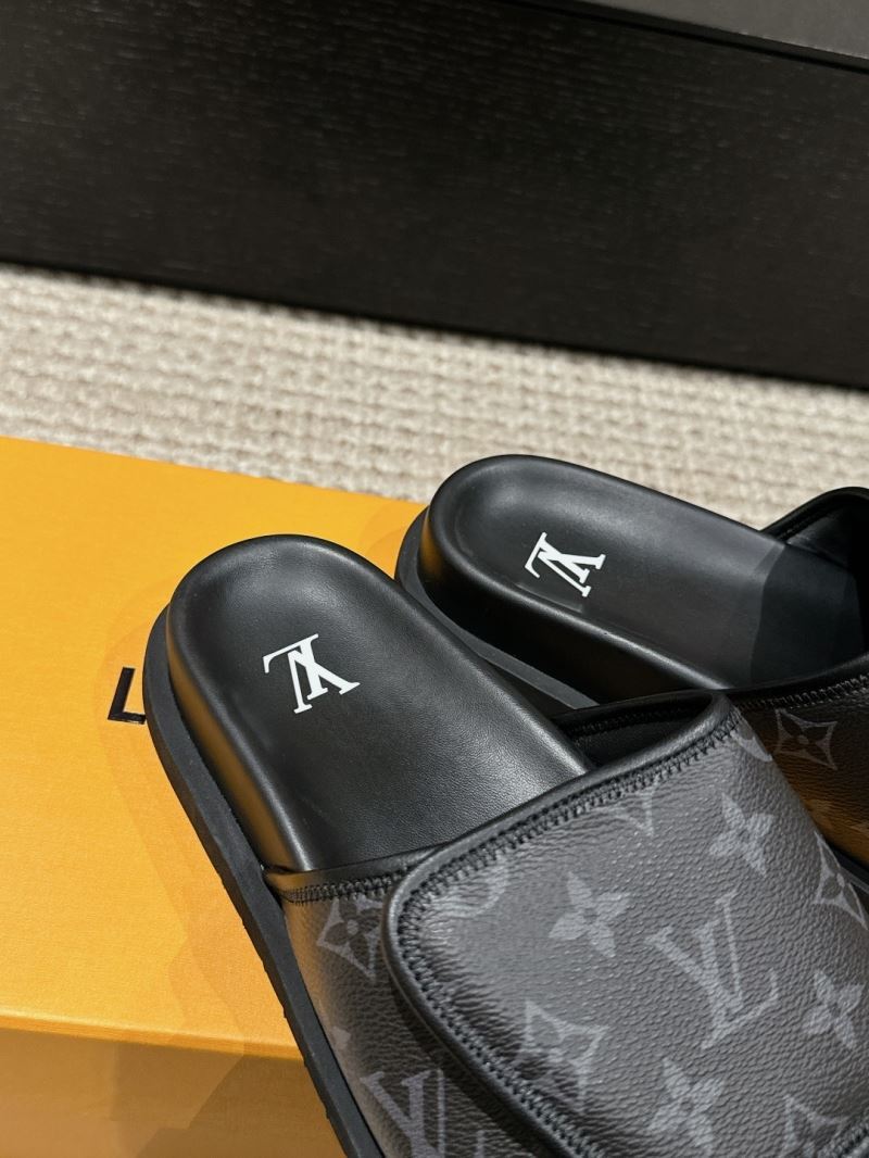 Louis Vuitton Slippers